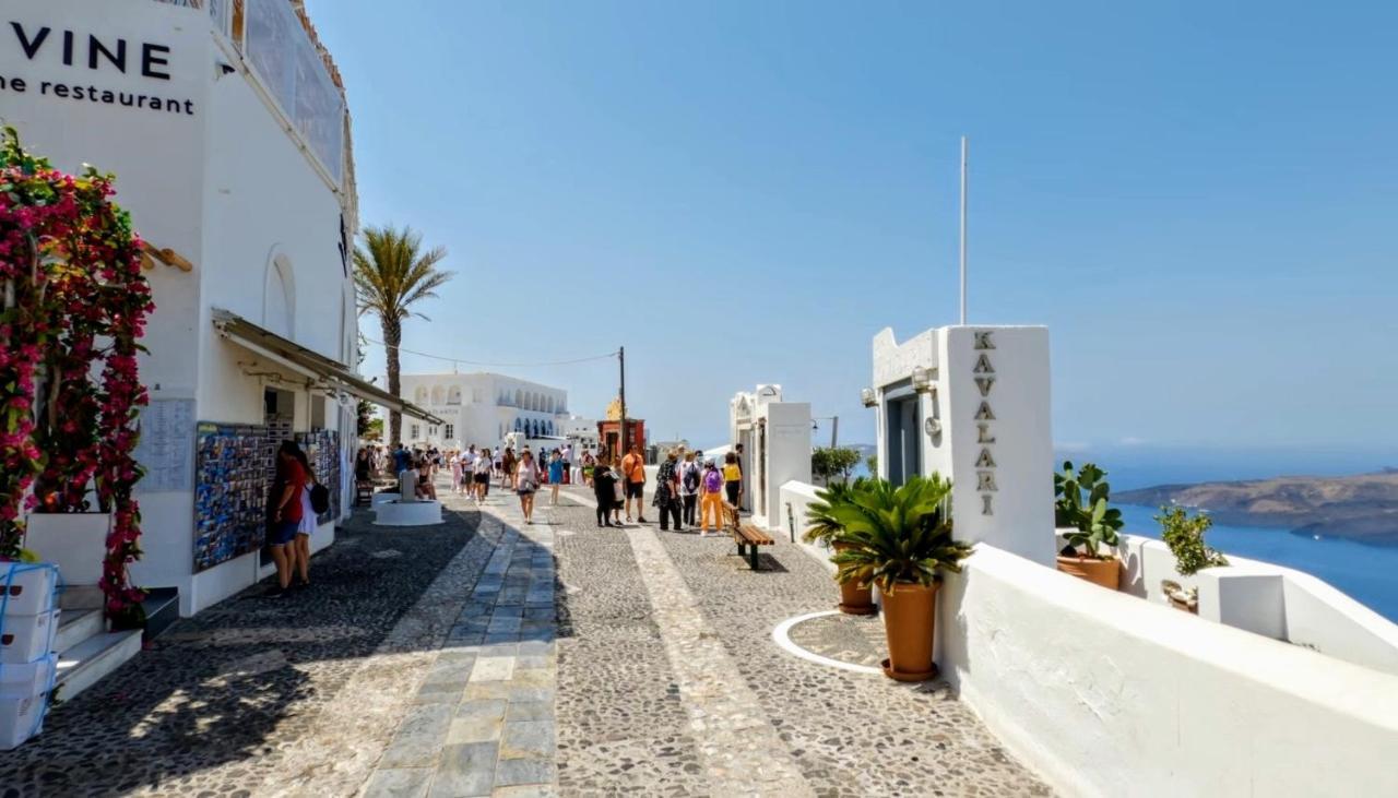 Santorini Pleasure Studios Fira  Esterno foto